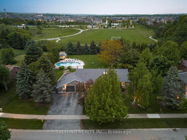 48 Goodfellow Crescent