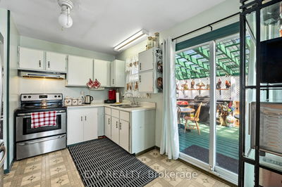 354 Lakeland Cres, Brock - Beaverton image-0-2