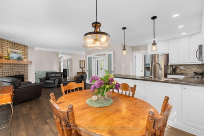 2235 Meadowland St, Innisfil - Churchill image-0-4