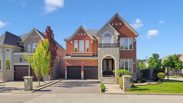 84 William Bowes Boulevard