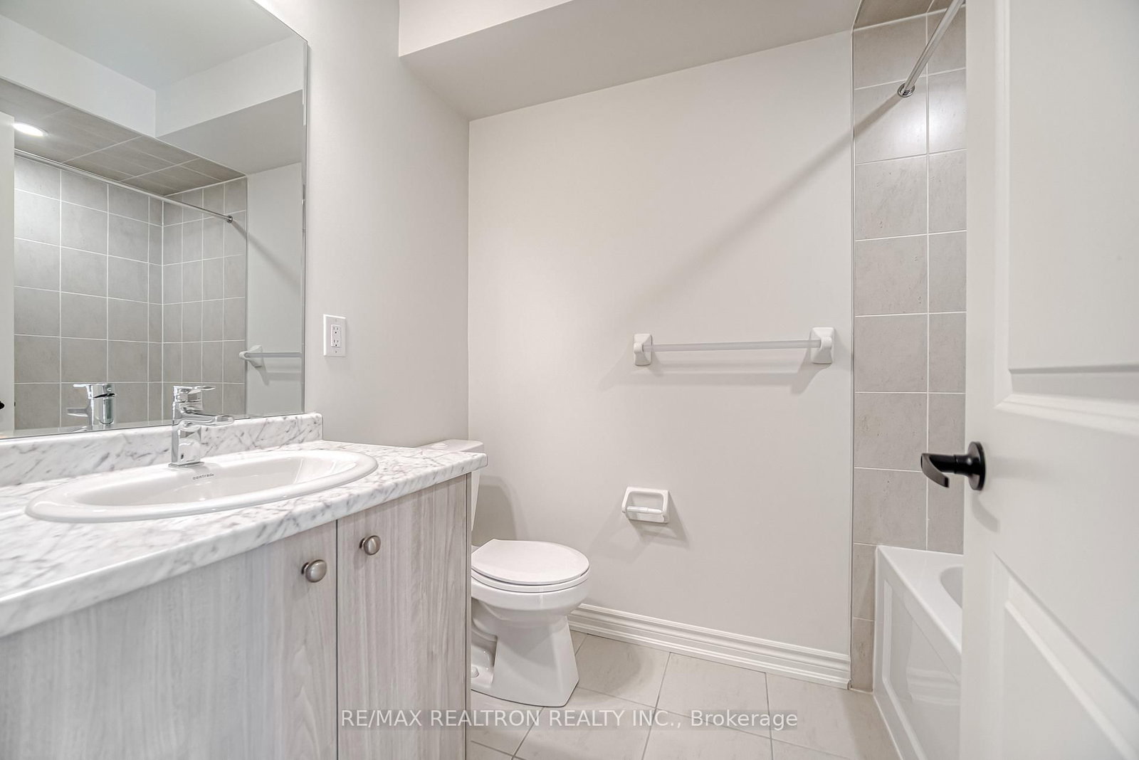 75 Main Street S - Photo 28