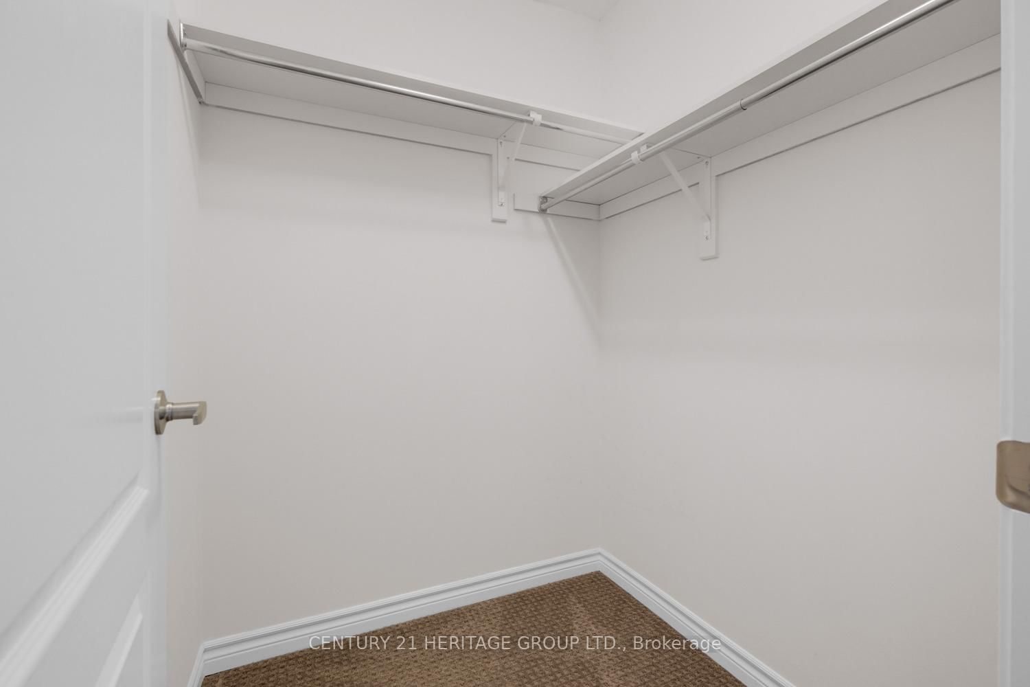 Listing Image 30