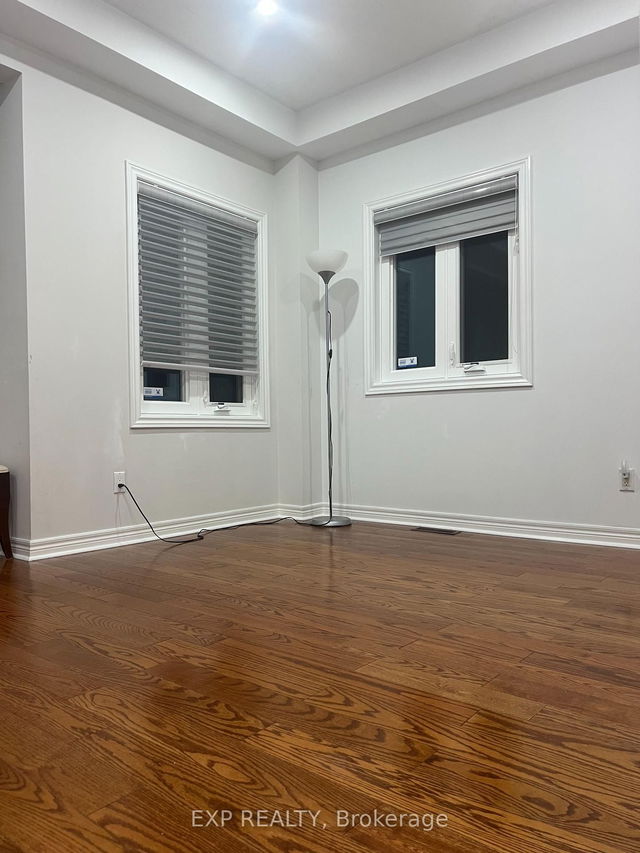 13 Crispin Court