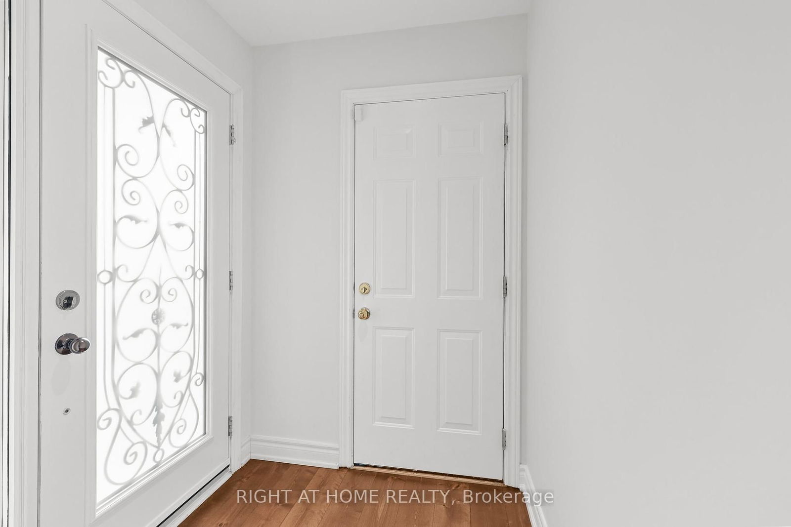 Detached House for sale at 21 Spragg Circle, Markham, Markham Village, L3P 5W1 - MLS: N12191029