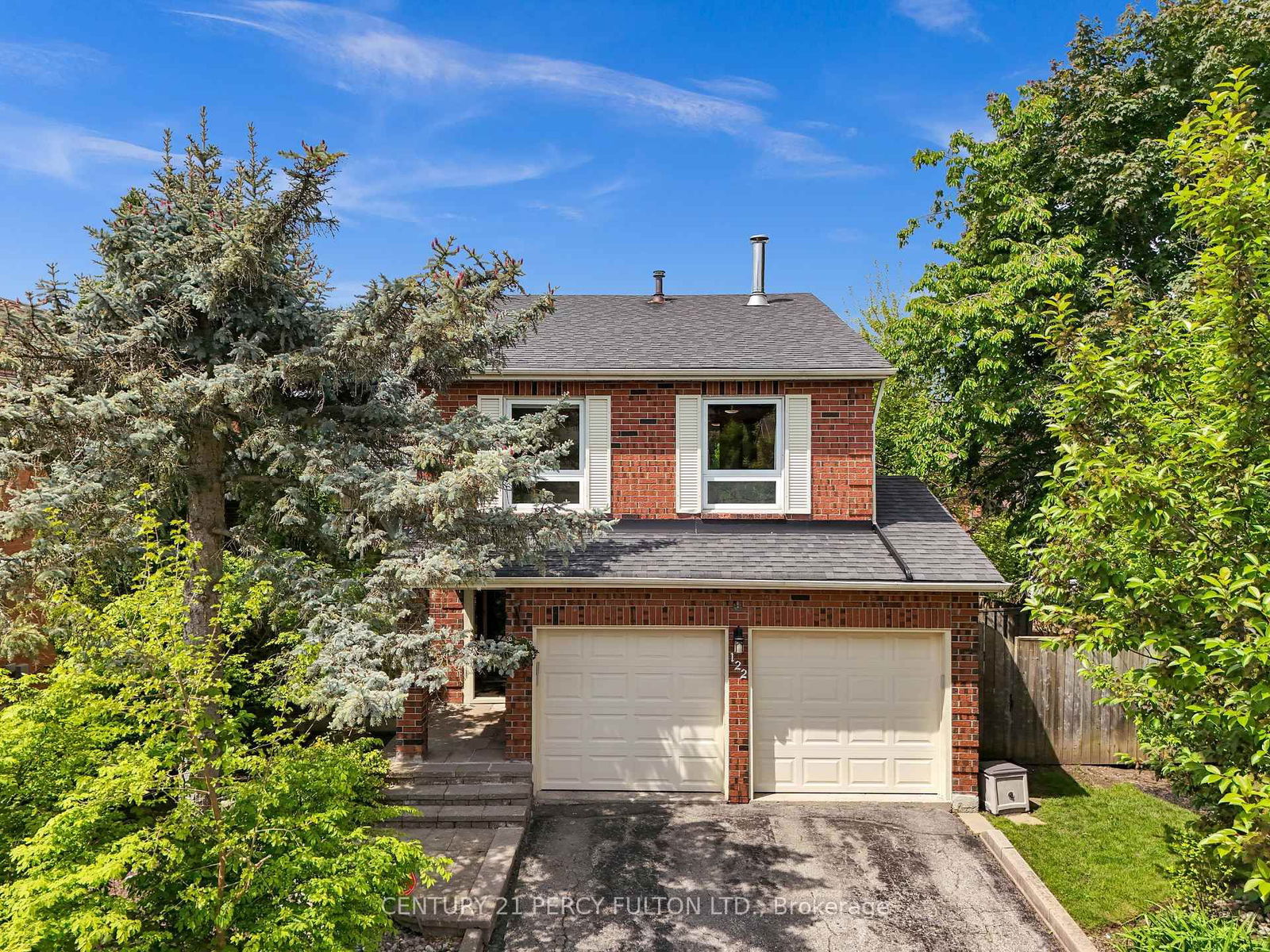 Detached House for sale at 122 Wootten Way, Markham, Markham Village, L3P 4C6 - MLS: N12191098