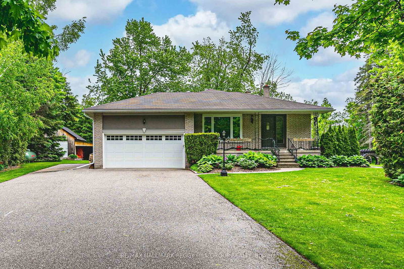 5853 Yonge St, Innisfil - Rural Innisfil image-0-0