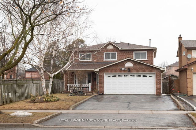 136 Harvest Moon Drive