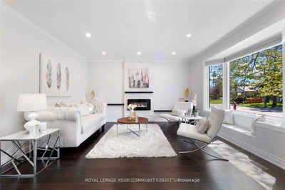 60 Child Dr, Aurora - Aurora Highlands