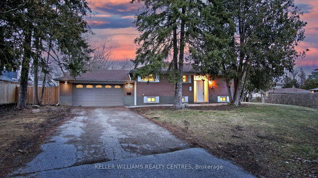 14 Algonquin Crescent