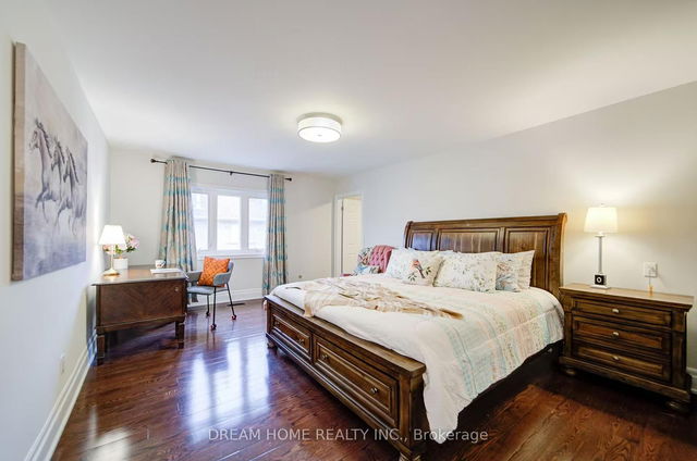 Room B - 3 Moses Crescent