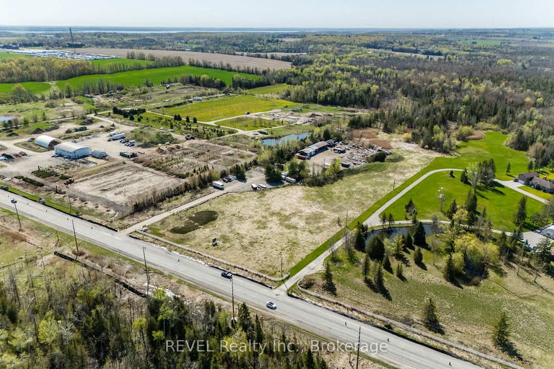2513 Innisfil Beach Rd, Innisfil - Rural Innisfil image-0-0