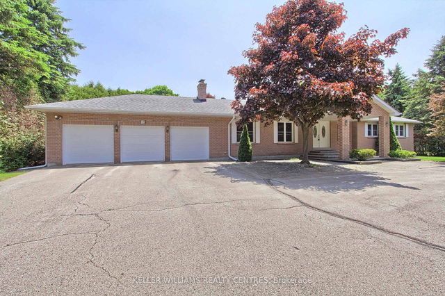 15 Veronica Crescent