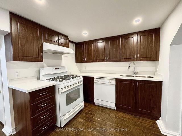 Bsmt - 254 Browndale Crescent