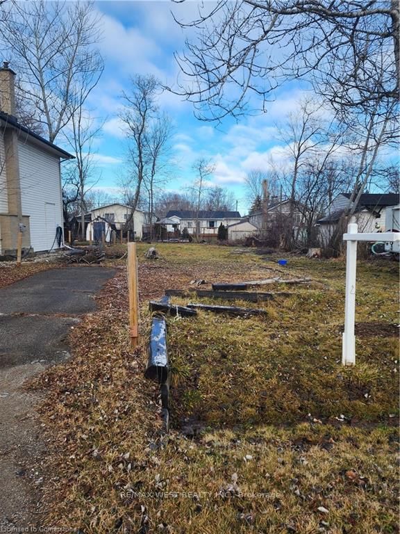 310 Terrace Dr, Georgina, L4P 2Y8 | Image 3