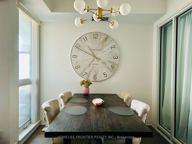 701 - 9205 Yonge Street