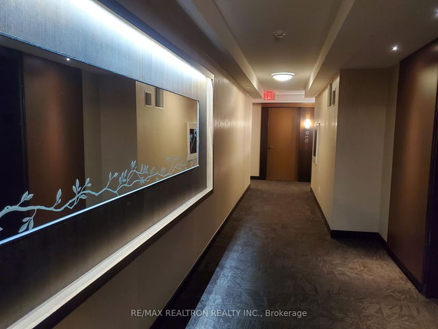 516 - 1 Uptown Drive