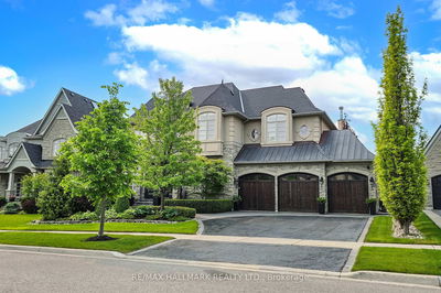 122 Carisbrooke Circ, Aurora - Bayview Southeast image-0-1
