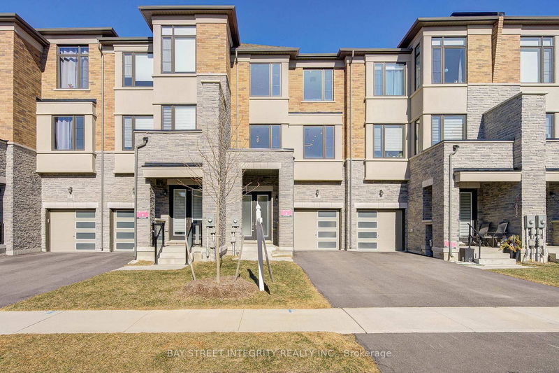 511 New England Crt, Newmarket - Summerhill Estates image-0-0
