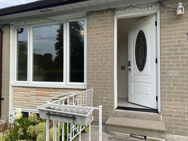 Upper - 213 Beechy Drive