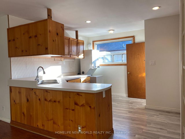 Upper - 213 Beechy Drive