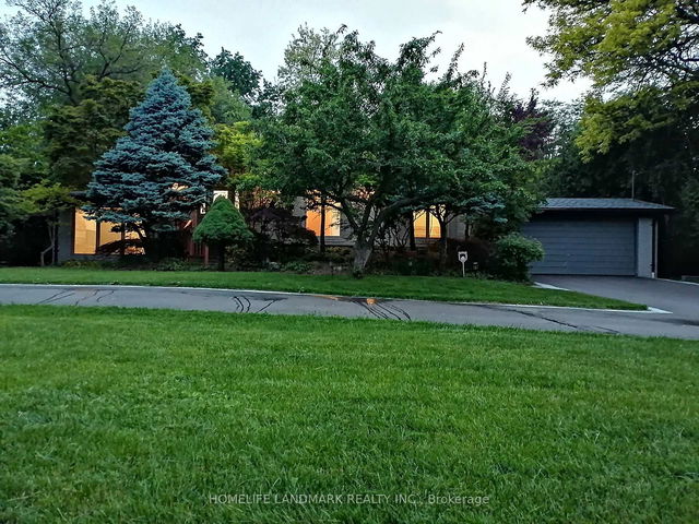 12 Thornheights Road