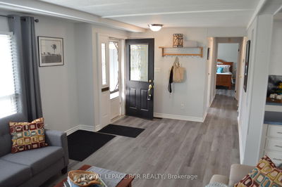 4 Linden Lane, Innisfil - Rural Innisfil image-0-3