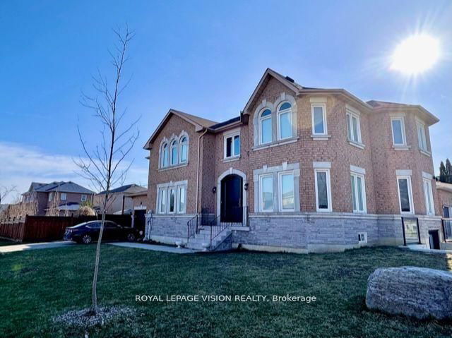 Main - 61 Rocksprings Avenue