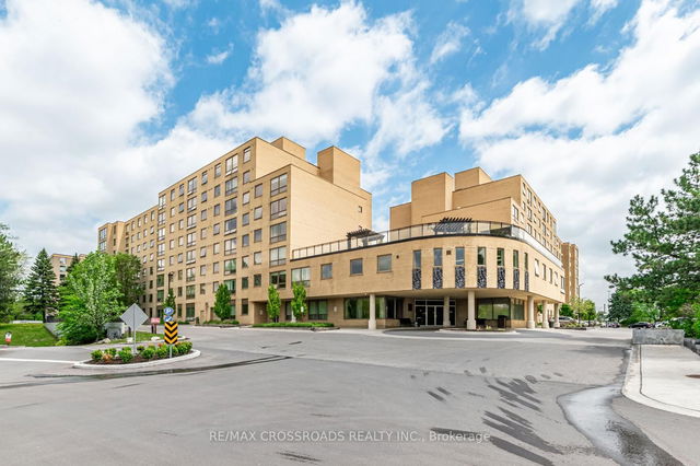 626 - 326 Major Mackenzie Drive