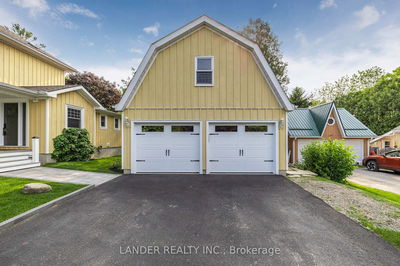 36 King St, East Gwillimbury - Mt Albert image-0-1