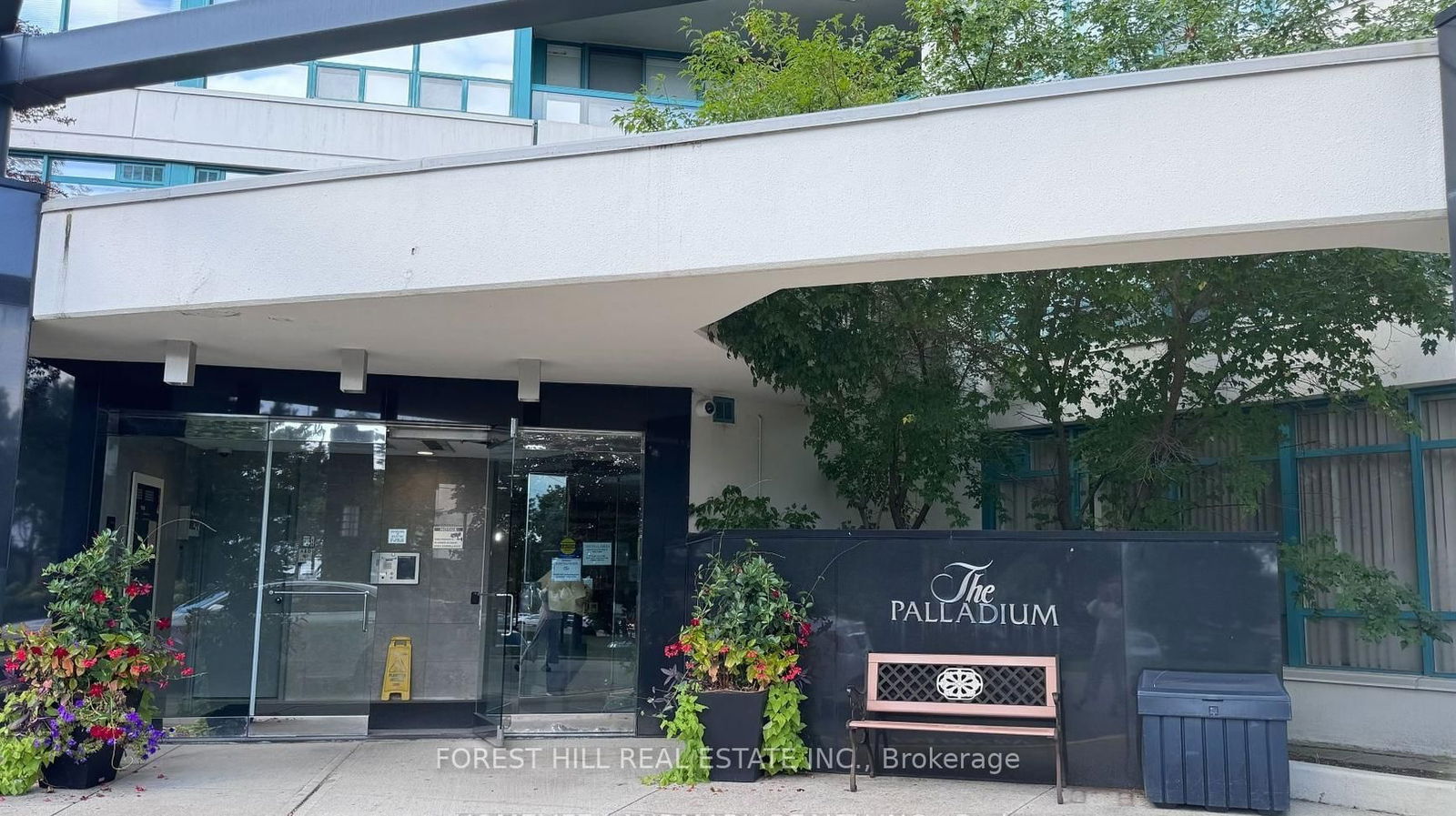 Condo for sale at Ph109-7250 Yonge Street, Vaughan, Crestwood-Springfarm-Yorkhill, L4J 7X1 - MLS: N12196261