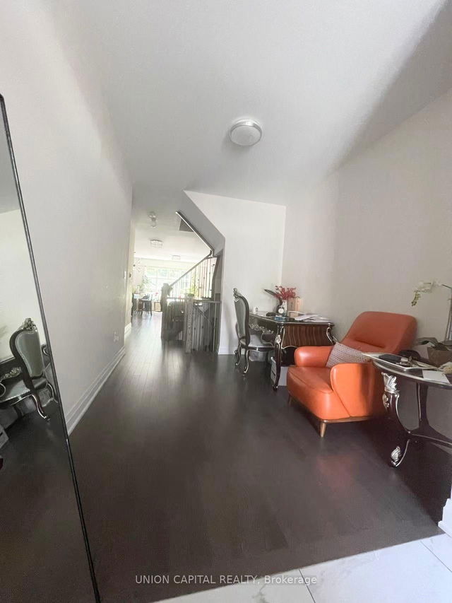 48 Causland Lane