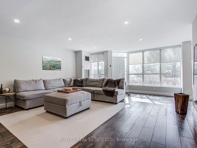 Unit 110 — 14924 Yonge St, Aurora - Aurora Highlands image-0-2