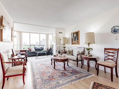 Unit 619 — 32 Clarissa Dr, Richmond Hill - Harding image-0-4