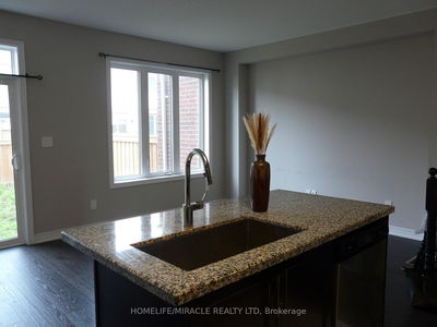 66 Clifford Cres, New Tecumseth - Tottenham image-0-4