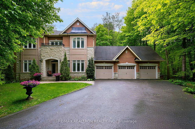 45 Lake Woods Drive