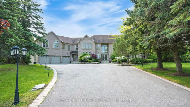 5 Summit Trail Drive