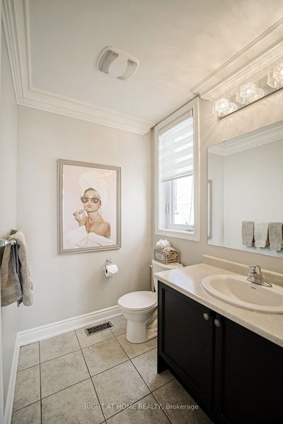 65 Firwood Dr, Richmond Hill - Westbrook image-0-4