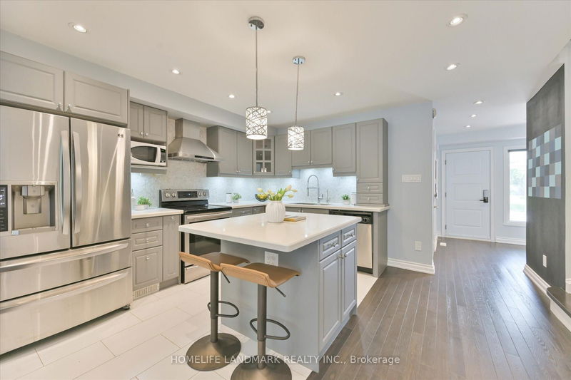 32 Queensmill Crt, Richmond Hill - Doncrest image-0-0