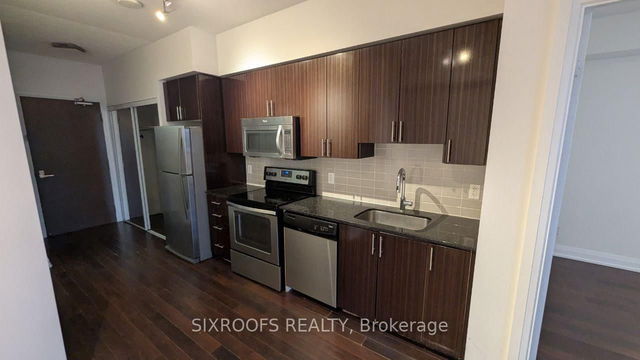 1603 - 75 North Park Road