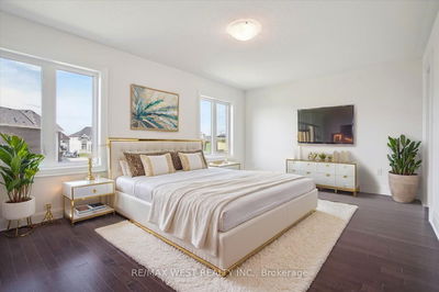 49 Deepwood Cres, East Gwillimbury - Sharon image-0-4