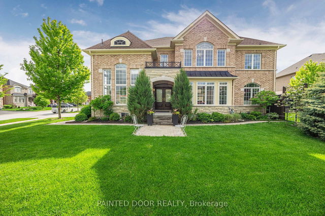 2 Copeland Crescent