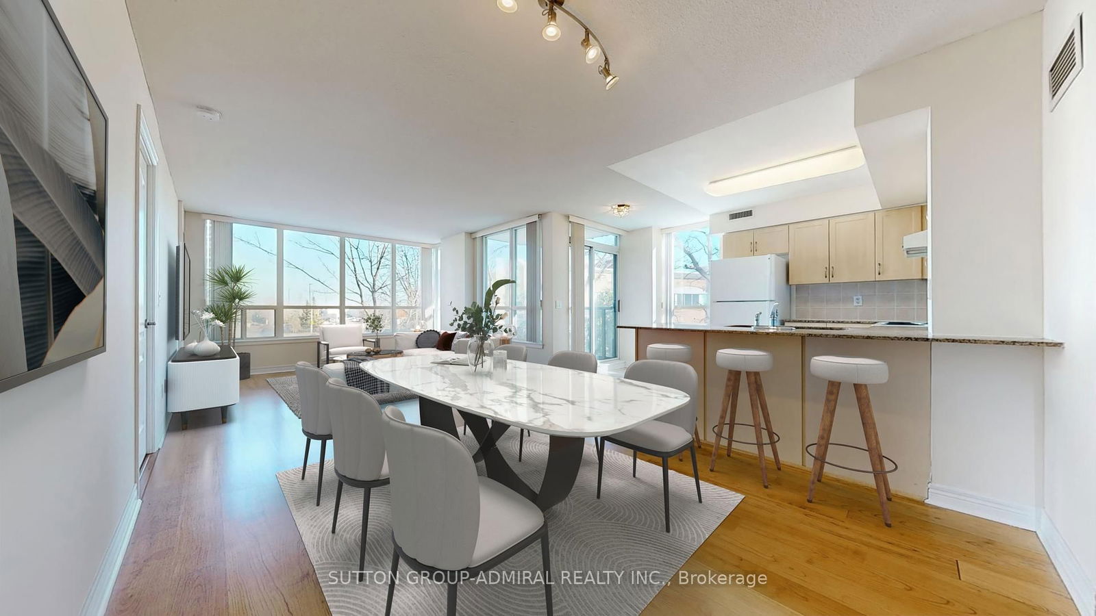 Condo for sale at 204-60 Disera Drive, Vaughan, Beverley Glen, L4J 9G1 - MLS: N12199911