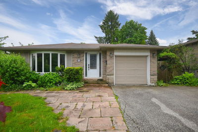 85 Devins Dr, Aurora - Aurora Heights image-0-1