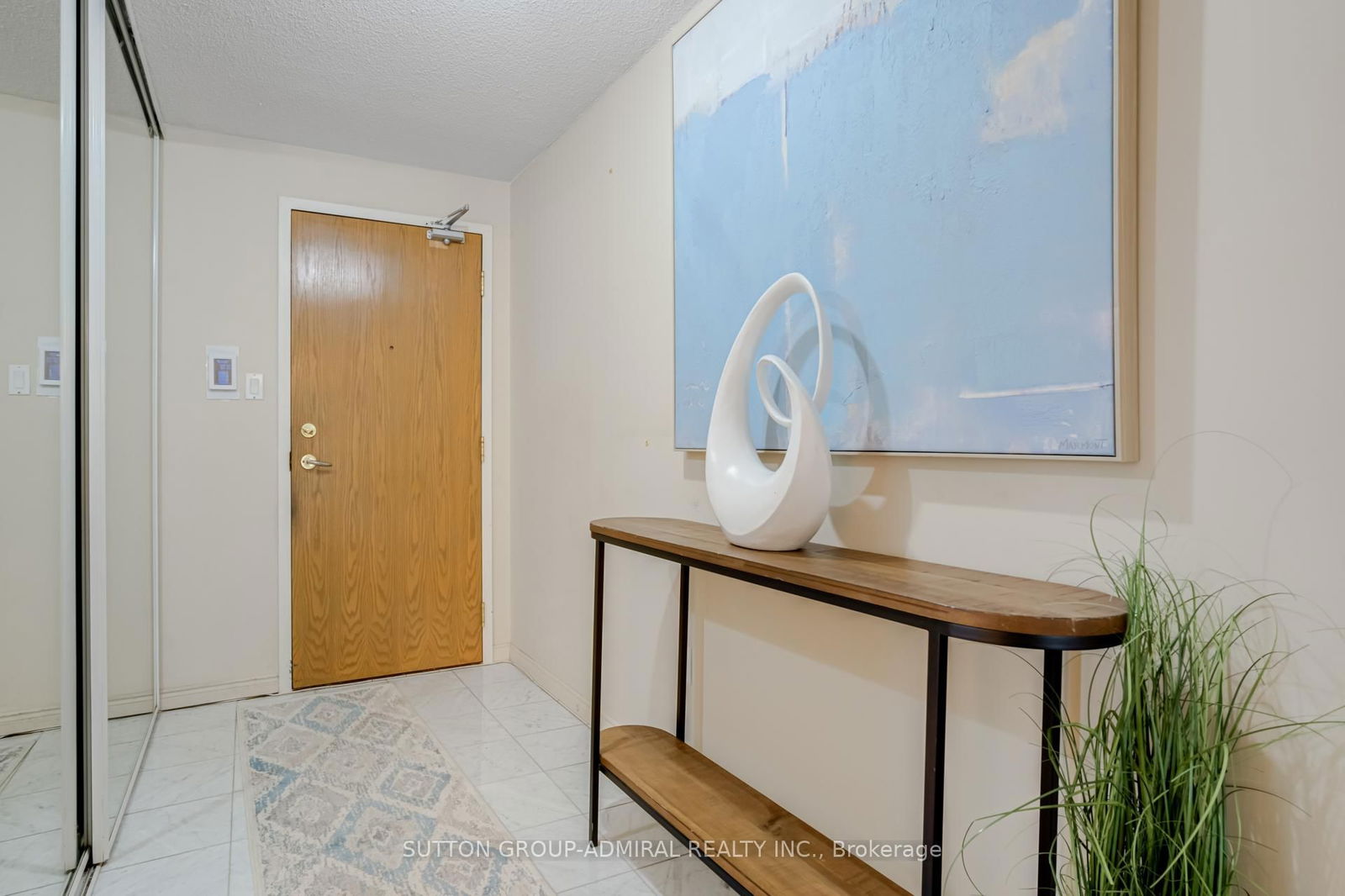 Condo for sale at 311-7250 Yonge Street, Vaughan, Crestwood-Springfarm-Yorkhill, L4J 7X1 - MLS: N12199945