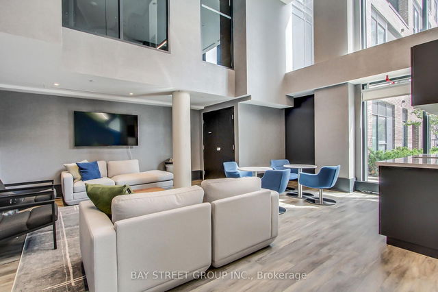 416 - 185 Deerfield Road