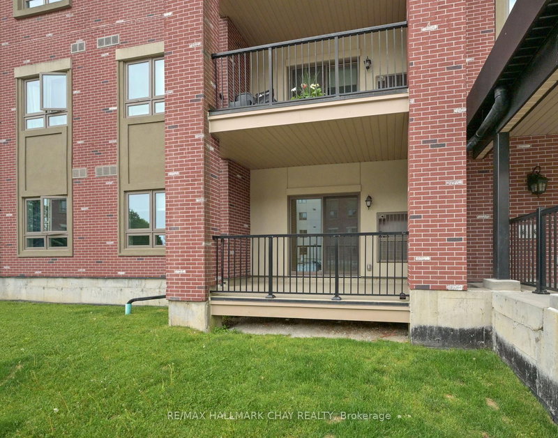 109 - 157 Wellington St E, New Tecumseth, L9R 0R7 | Image 2