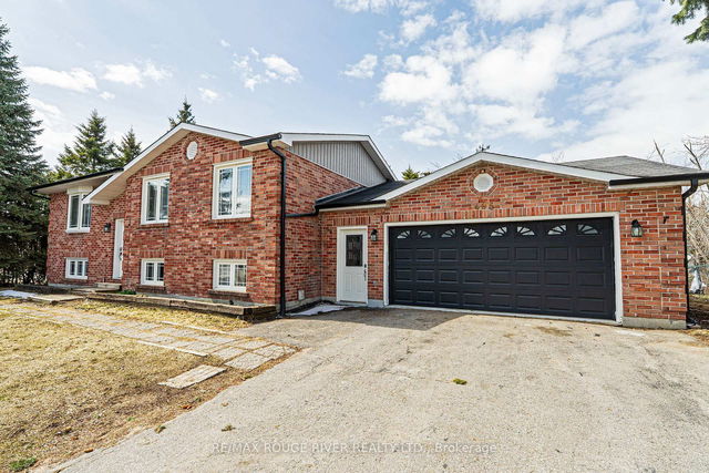 495 Lakeland Crescent