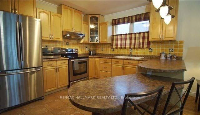 Main Fl - 8 Corbett Crescent
