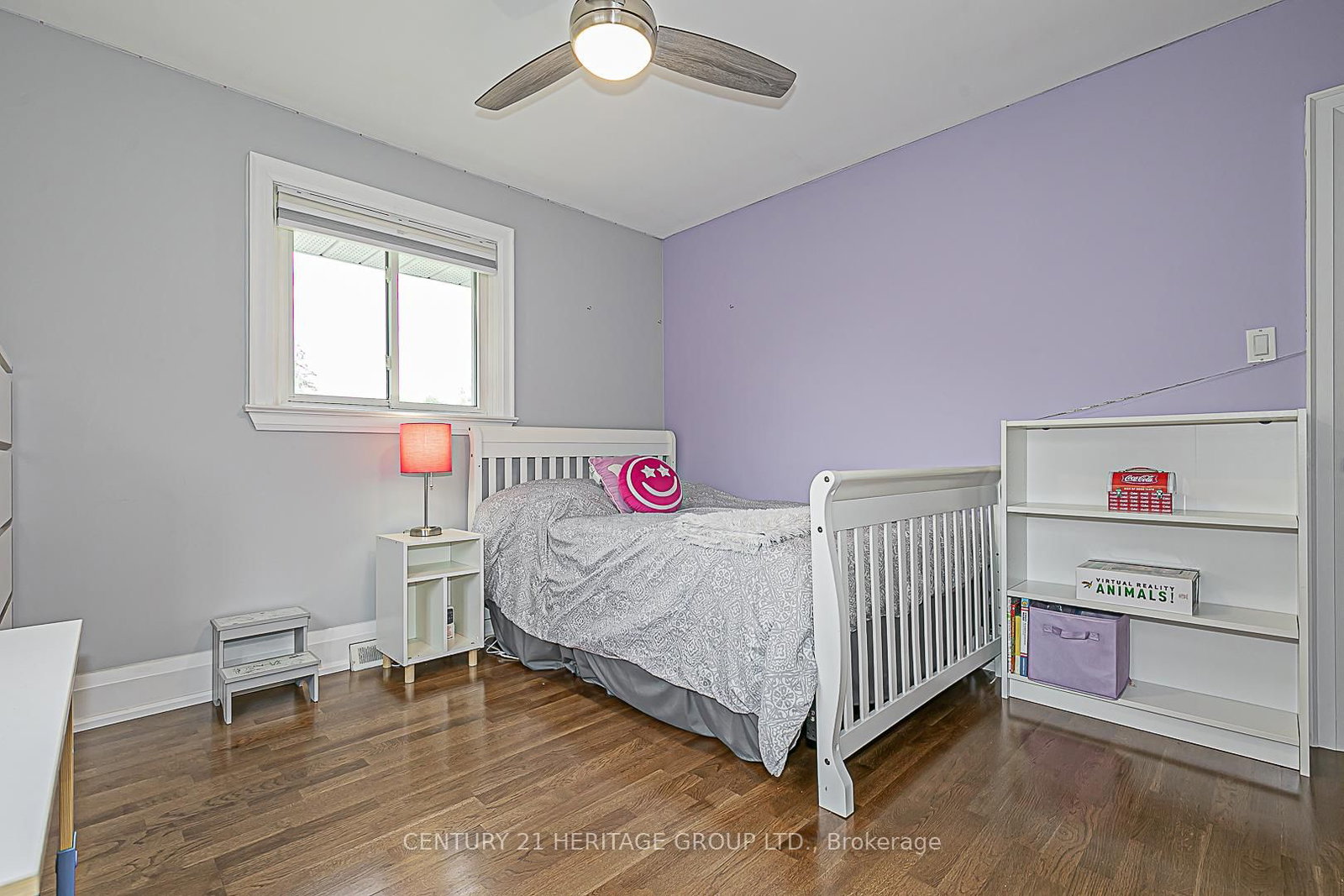 Listing Image 16