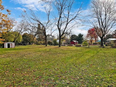 5193 Aurora Rd, Whitchurch-Stouffville - Ballantrae image-0-1